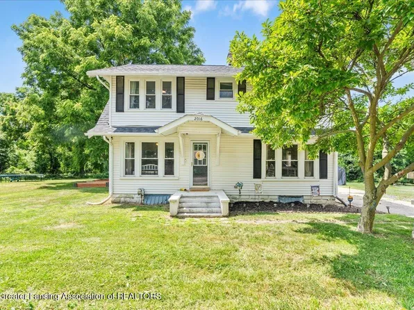2016 S Aurelius Rd, Mason, MI 48854