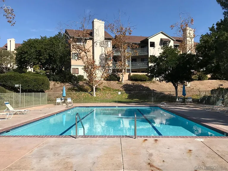3021 Golden Oak Way — Photo 17