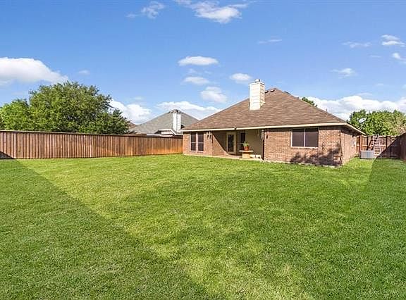 2nd image of 244 Mulberry Ln