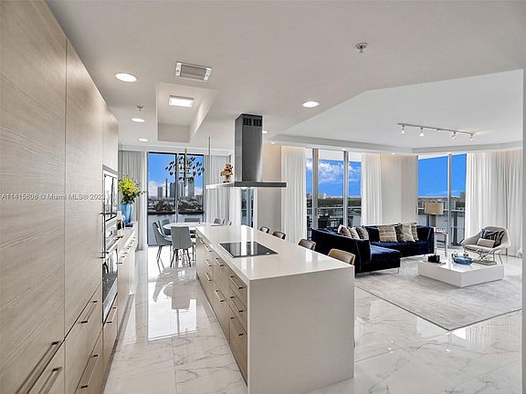 4th image of 17111 Biscayne Blvd Unit 1710