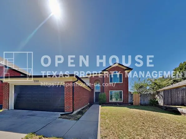 1101 Highland Station Dr, Saginaw, TX 76131