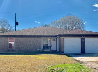 57 Parkland St, Bridge City, TX 77611