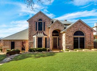 102 Dame Pattie Dr, Rockwall, TX 75032