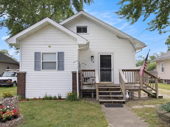 22 Mill Rd, Battle Creek, MI 49014