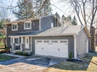 5193 Owen Rd, Linden, MI 48451