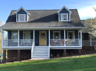 19 Old Cathey Rd, Candler, NC 28715