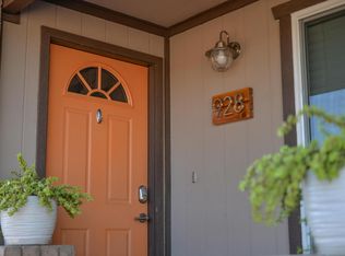 928 W Lindner Ave, Mesa, AZ 85210