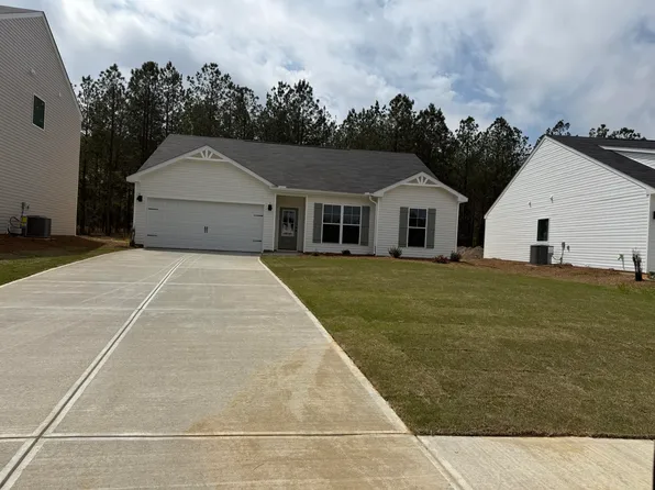 124 Traditions Dr, Trenton, SC 29847