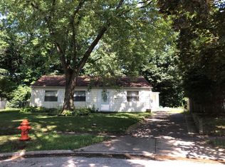 1100 37th Street Ct, Moline, IL 61265