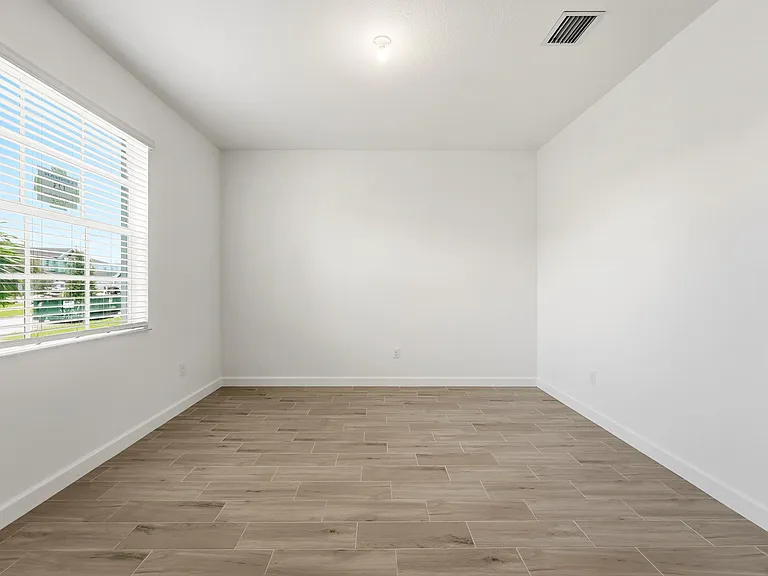 2949 Spanish Cedar Pl — Photo 10