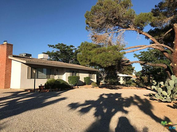 3rd image of 56593 Taos Trl