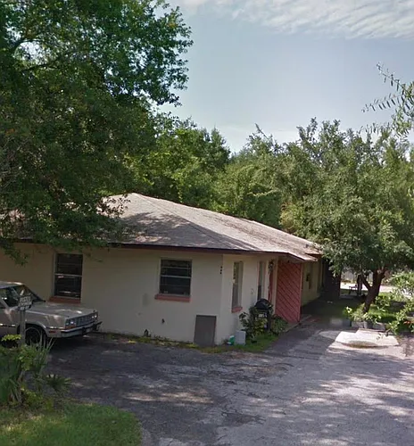 155 Denice Dr #4 Photo 1