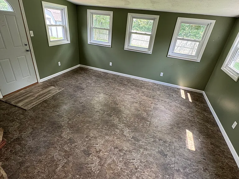 941 Stonegate Rd — Photo 19
