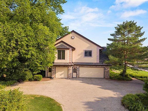 4th image of 4445 Danbury Dr