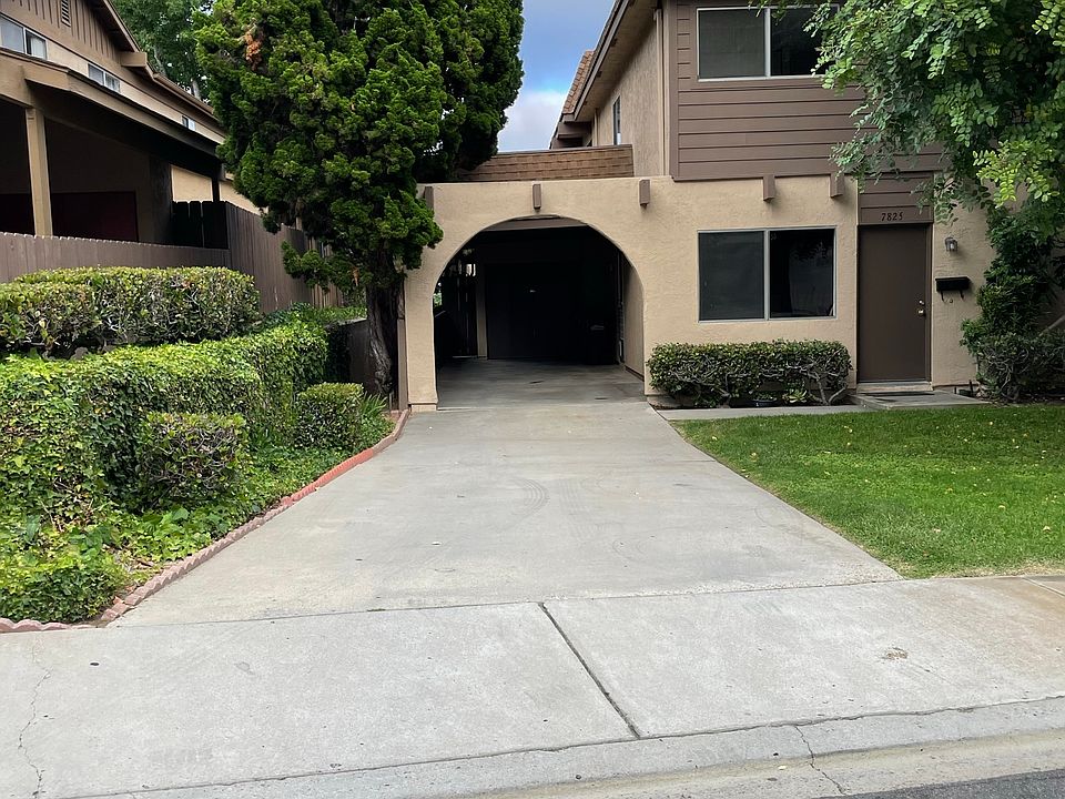 Front of Home with Room for 3 Cars