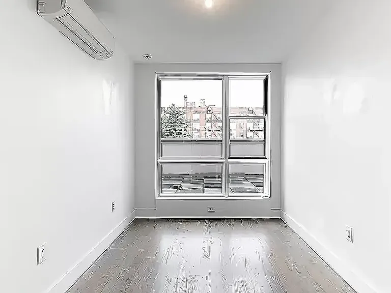 254 E 28th St #3E — Photo 4