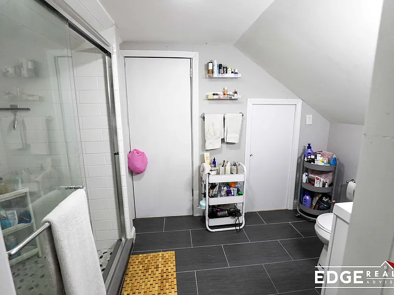 10 Donnybrook Rd #2 — Photo 9