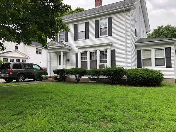 2nd image of 15 Robertson Rd #15