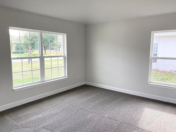 4th image of 5252 NW Lovett Circle