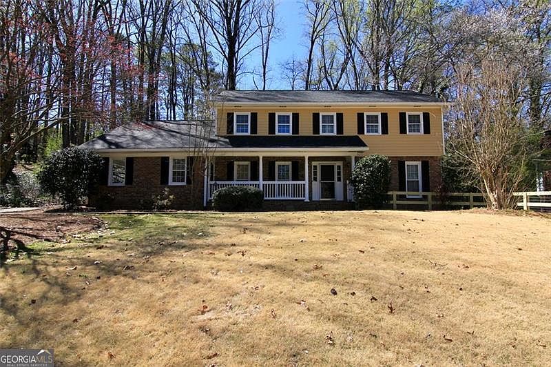 1st image of 4050 Candler Lake West NE