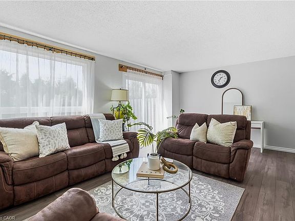 5th image of 7001 Casey St #38