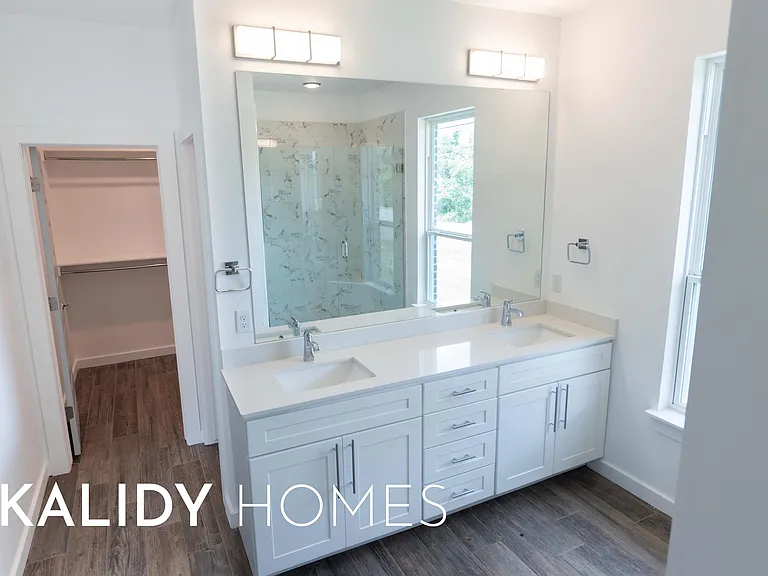 1640 Kalidy Dr — Photo 52
