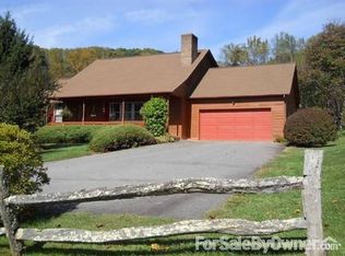 323 Poplar Dr, Candler, NC 28715