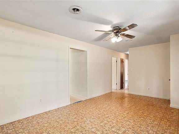 3rd image of 1211 S Baldwin Ave