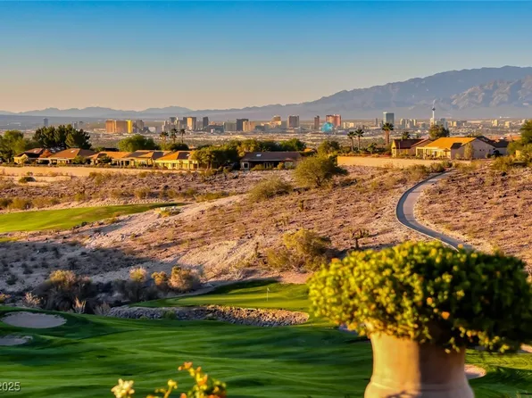 1893 Hovenweep St, Henderson, NV 89052