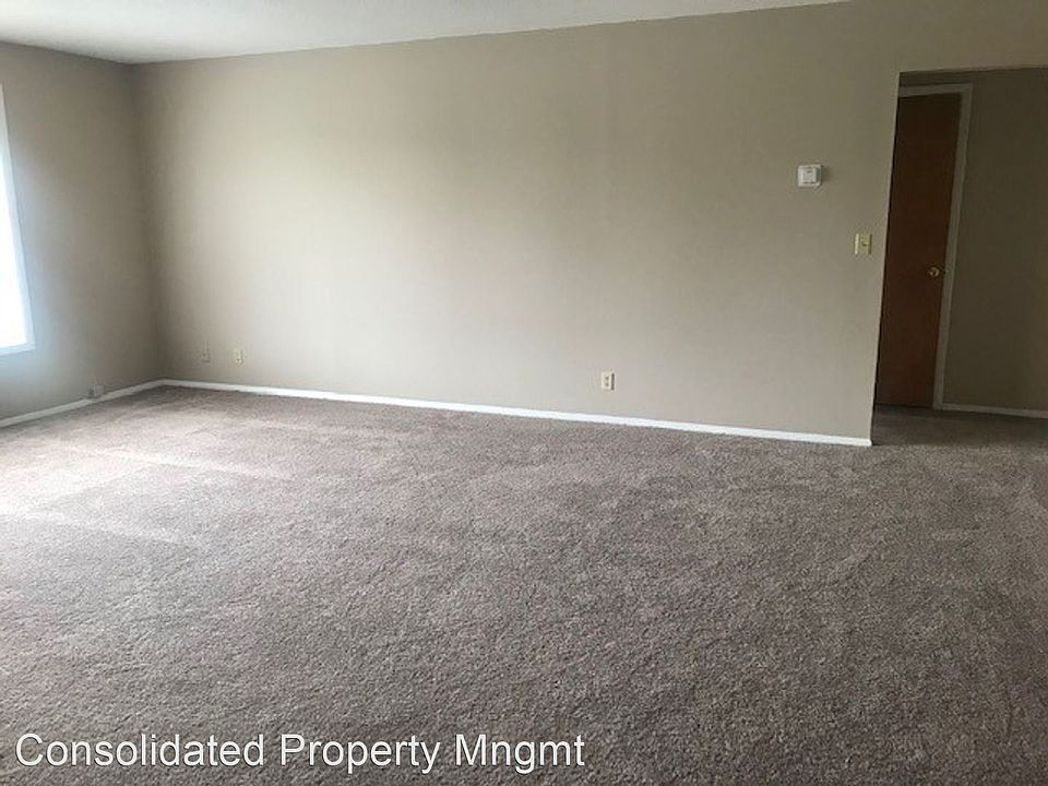 1st image of 2706 W Cypress Dr #8948043