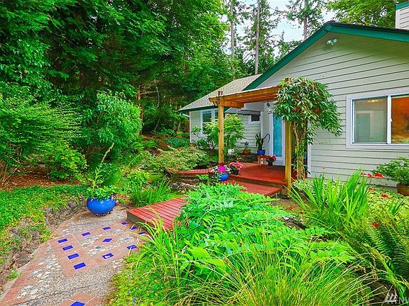 3rd image of 3203 19th St