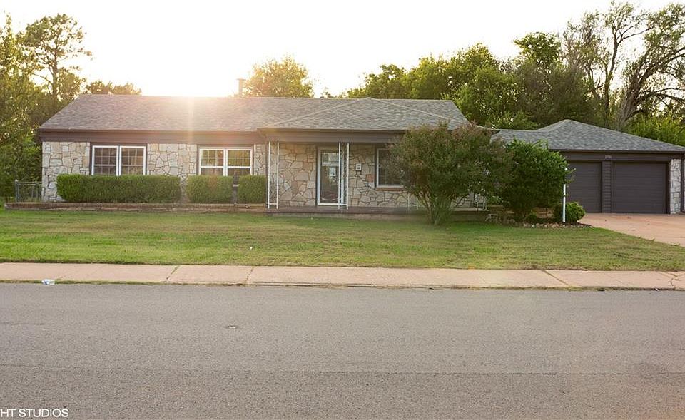 1st image of 2701 Epperly Dr