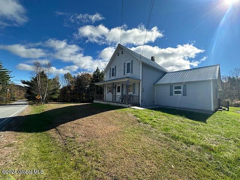 4th image of 2590 Ensign Pond Road
