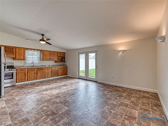 5th image of 2862 115th St