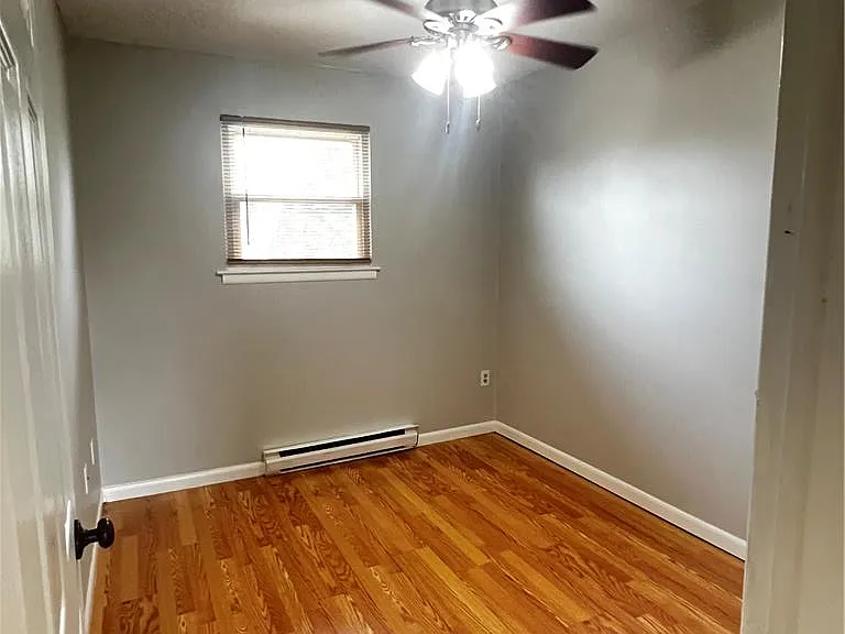 3113 Lucas Dr — Photo 10