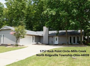 5757 Rock Point Cir, North Ridgeville, OH 44039