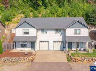 1027-1029 Arthur Way NW, Salem, OR 97304