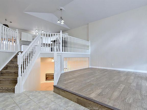 3rd image of 539 Birmingham Ave