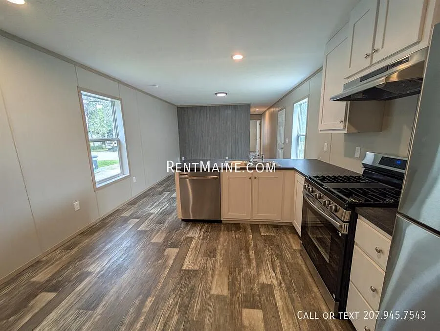 3 bed, 868 sqft, $1,475 — Photo 3