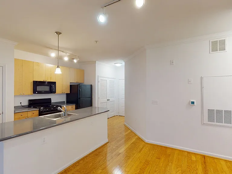 Sullivan Place — Photo 183