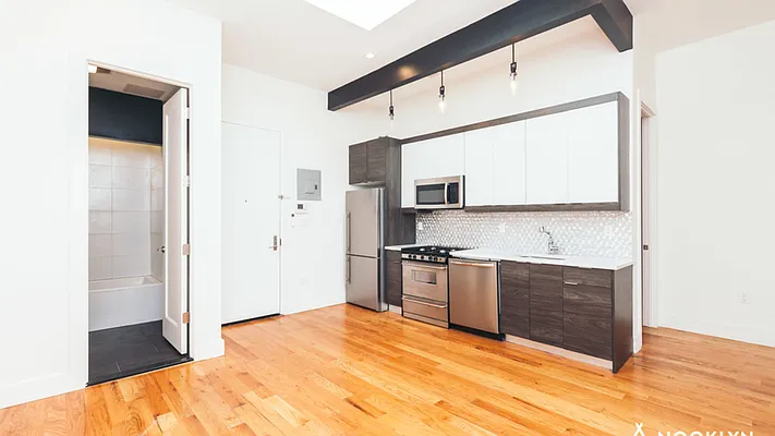 Rented by Nooklyn NYC LLC | media 1