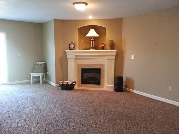 2nd image of 13726 Post Oak Ln