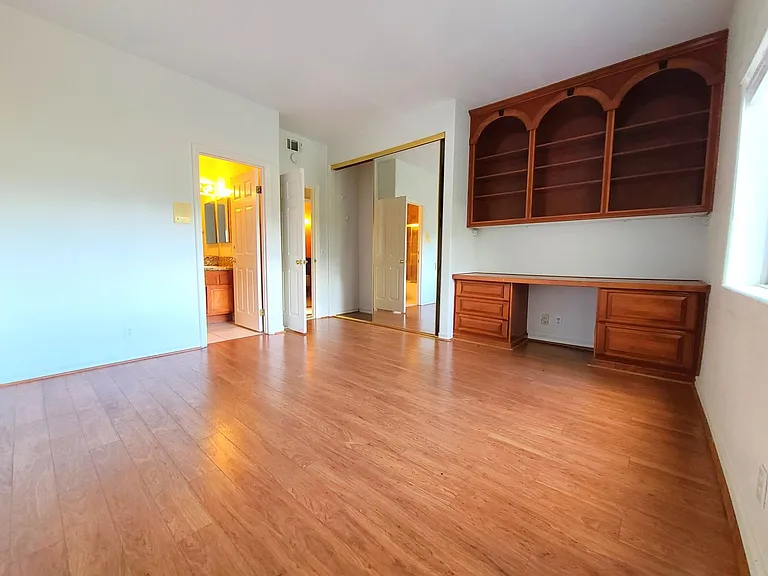306 Edgemont Dr — Photo 14