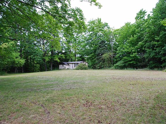 4th image of 15456 Peninsula Dr