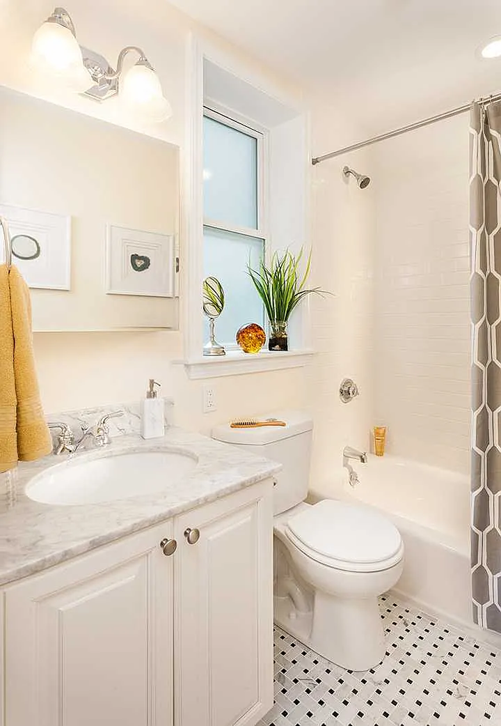 1 bed, $3,685 — Photo 3