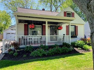85 Charlotte Ave, Hamburg, NY 14075