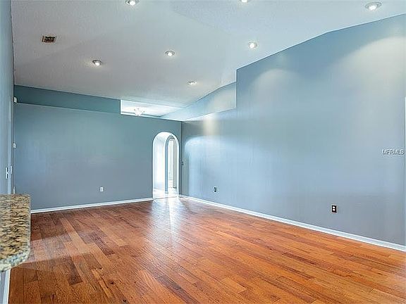 4th image of 6320 Boyer St