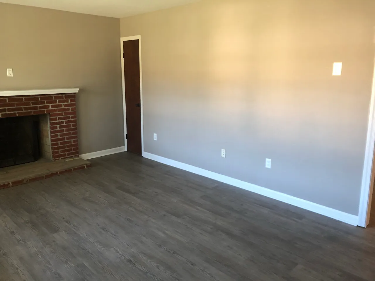 176 Springdale Rd — Photo 4