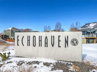 49 S Rockhaven Grn NW, Calgary, AB T3G0C5