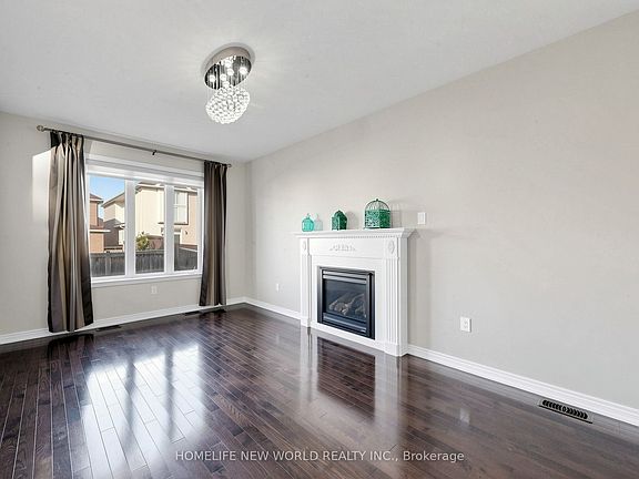 4th image of 20 Pineforest Pl